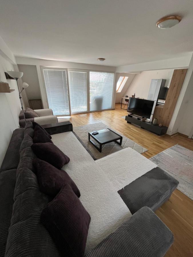 Amazing View-Centrally Located-Brand New Σκόπια Εξωτερικό φωτογραφία